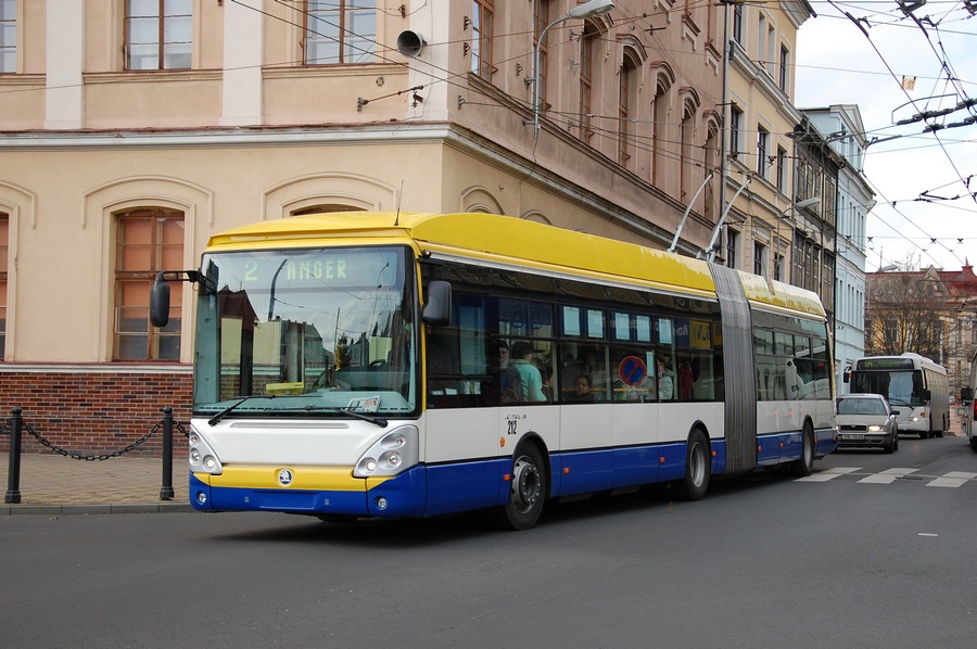 212